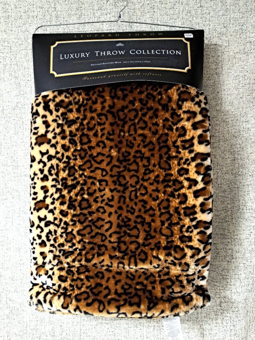 LEOPARD PRINTED SUPER SOFT PLUSH BLANKET THROW 50" X 70" NWT